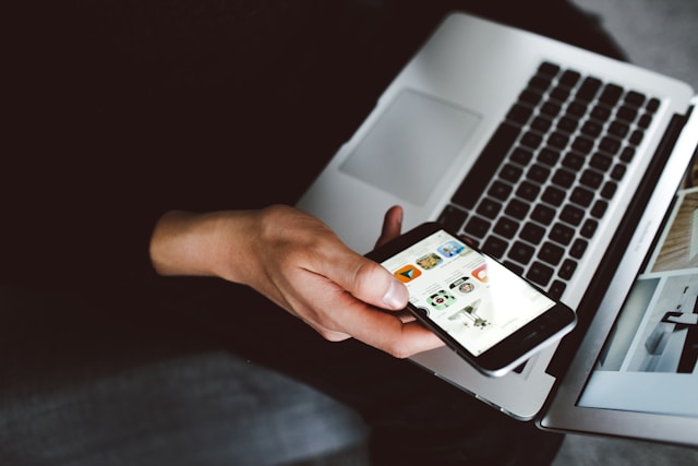 An employee accessing training using an app on their phone.